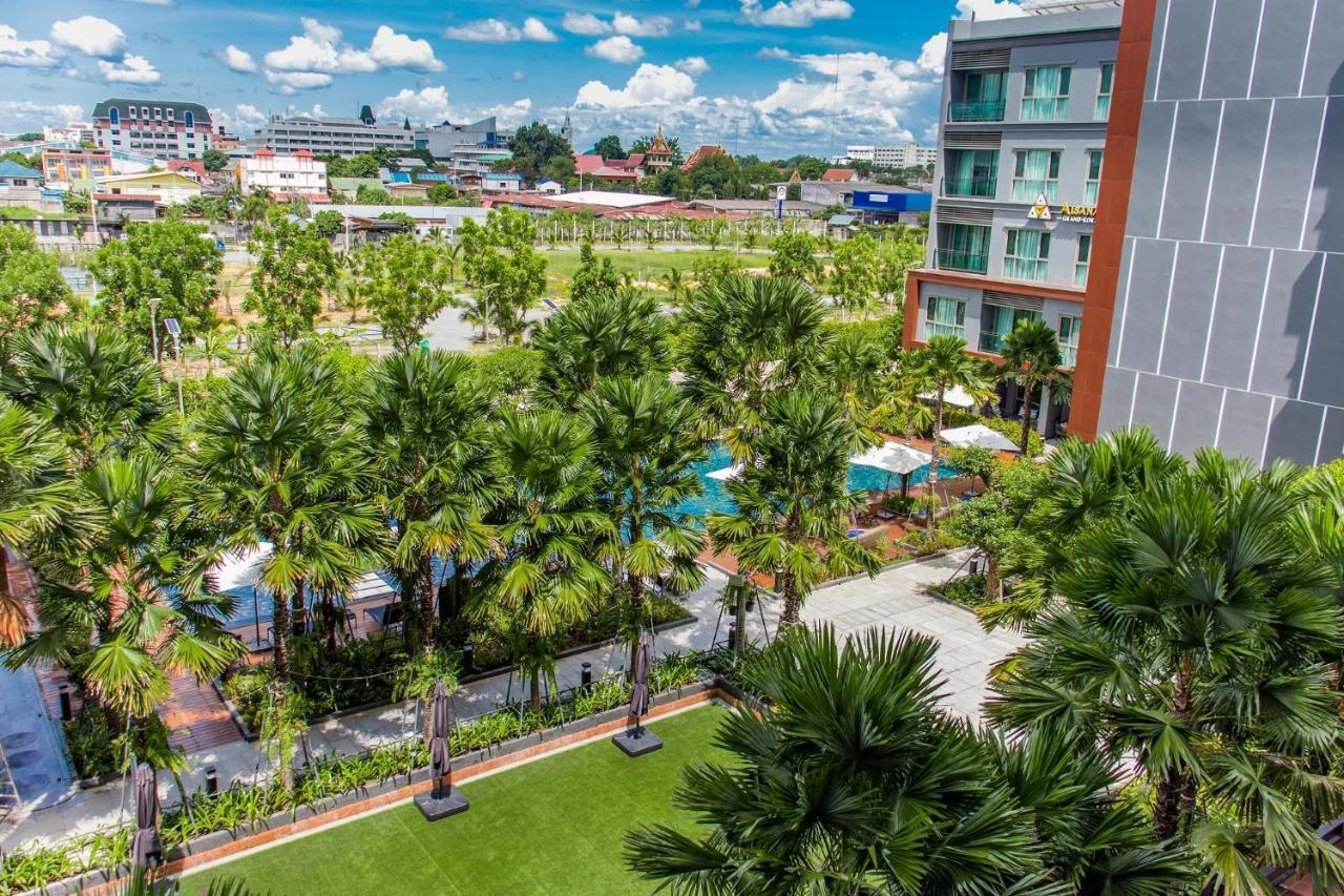 Aisana Hotel Korat Nakhon Ratchasima Extérieur photo