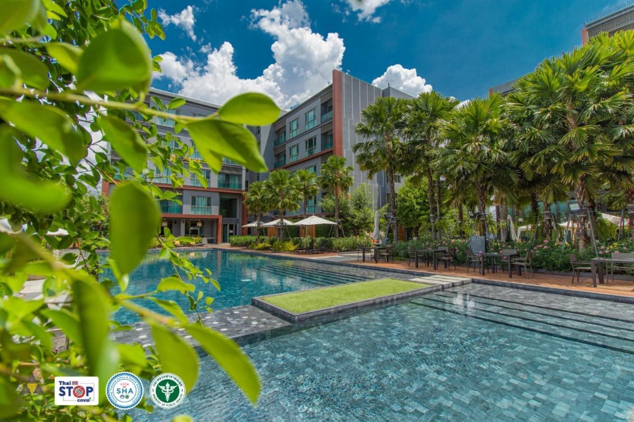 Aisana Hotel Korat Nakhon Ratchasima Extérieur photo