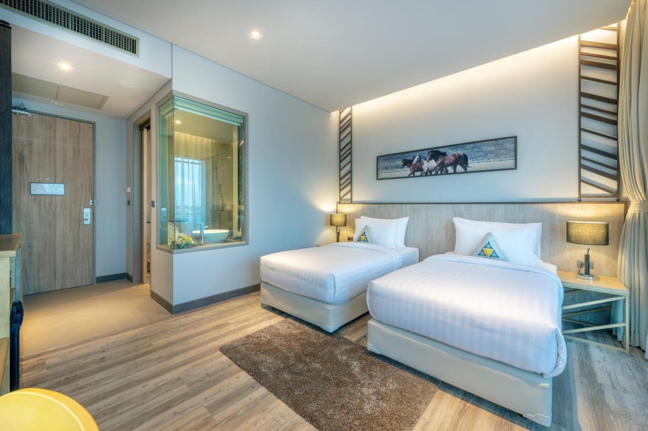 Aisana Hotel Korat Nakhon Ratchasima Extérieur photo