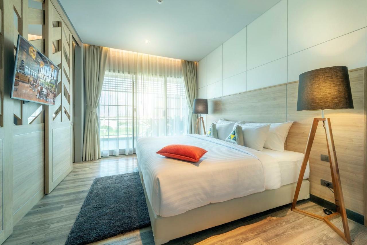 Aisana Hotel Korat Nakhon Ratchasima Extérieur photo